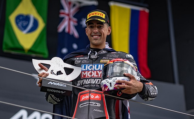 Senna Agius senzacionalno zmagal v Silverstonu